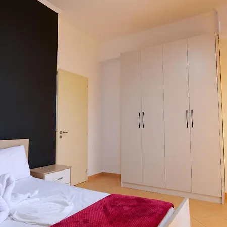 La Vista Del Marine Apartments Apartament
